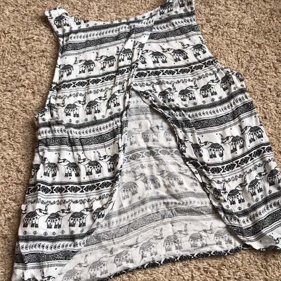 H&M semi crop top with open back - Picture 3 of 3
